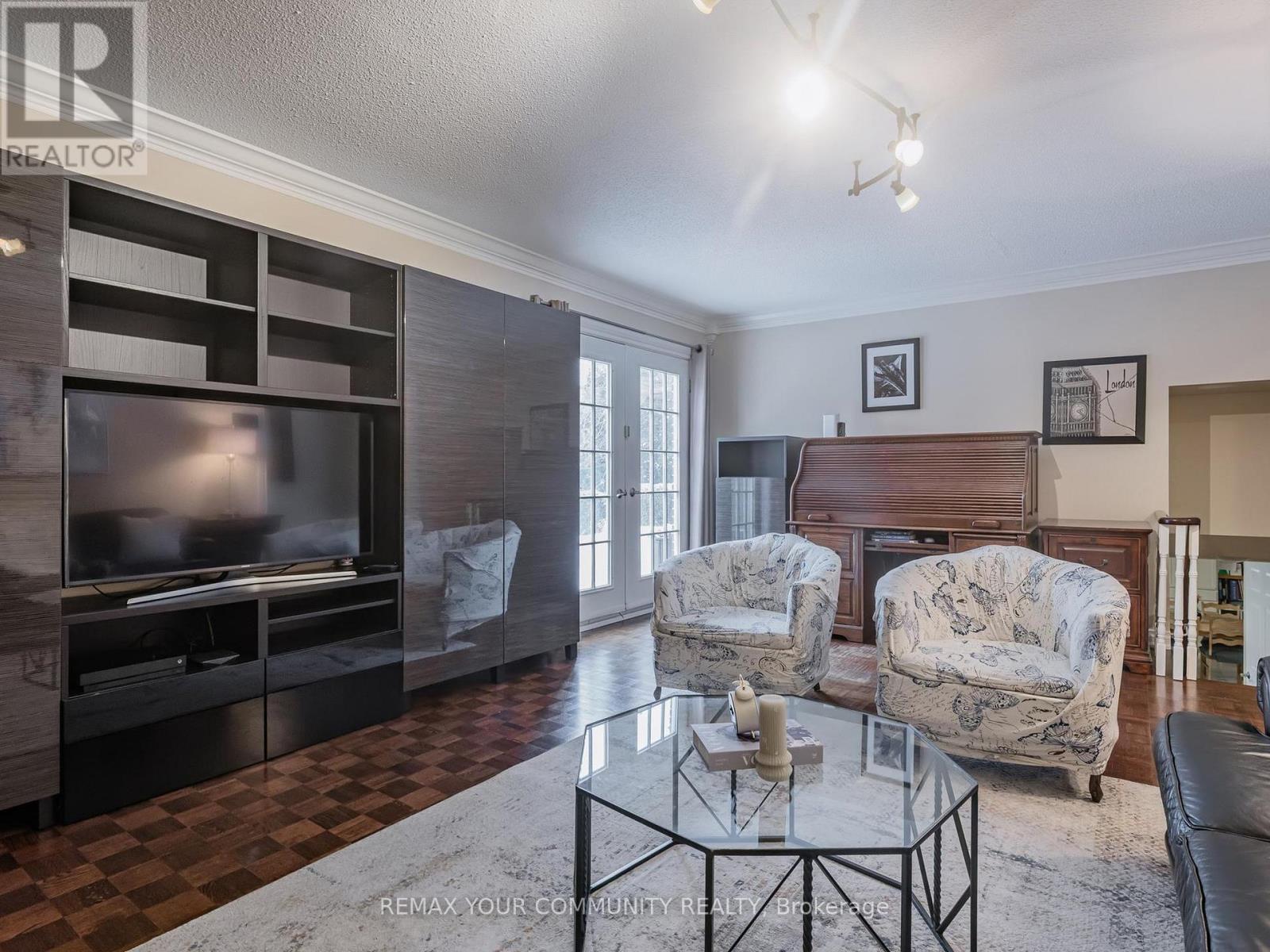 130 Spruce Avenue, Richmond Hill, Ontario  L4C 6W1 - Photo 28 - N12825202