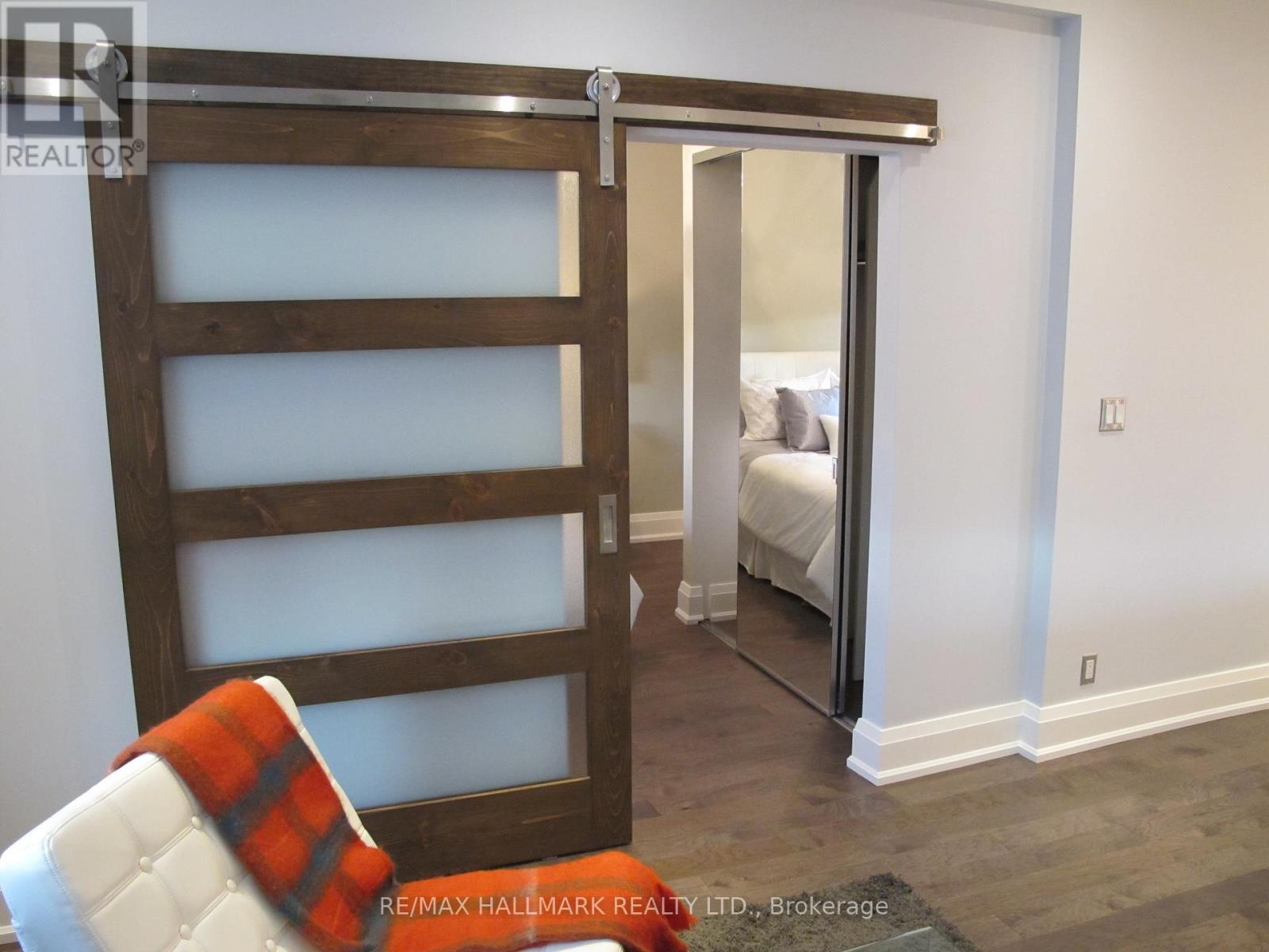 2nd Floor - 151 Rusholme Road, Toronto, Ontario  M6H 2Y6 - Photo 20 - C12825328