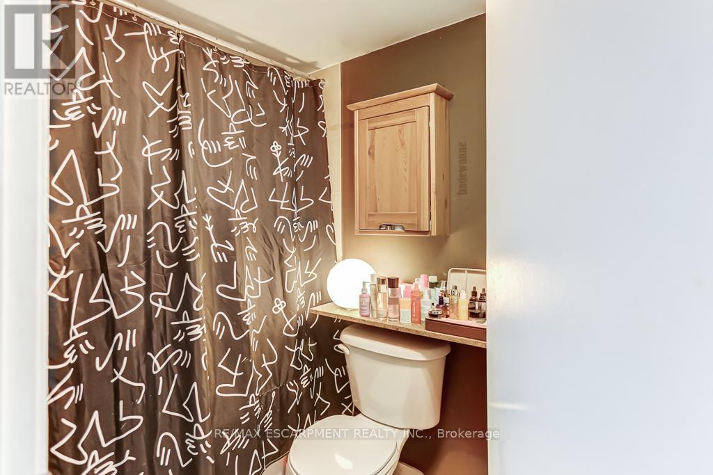 2510 - 373 Front Street W, Toronto, Ontario  M5V 3R7 - Photo 18 - C12825336