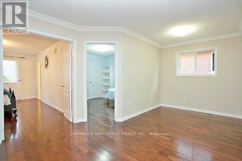 39 Maroon Drive, Richmond Hill, Ontario  L4E 5B4 - Photo 12 - N12825368