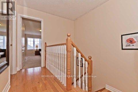 1375 Weir Chase, Mississauga, Ontario  L5V 2X1 - Photo 12 - W12825322