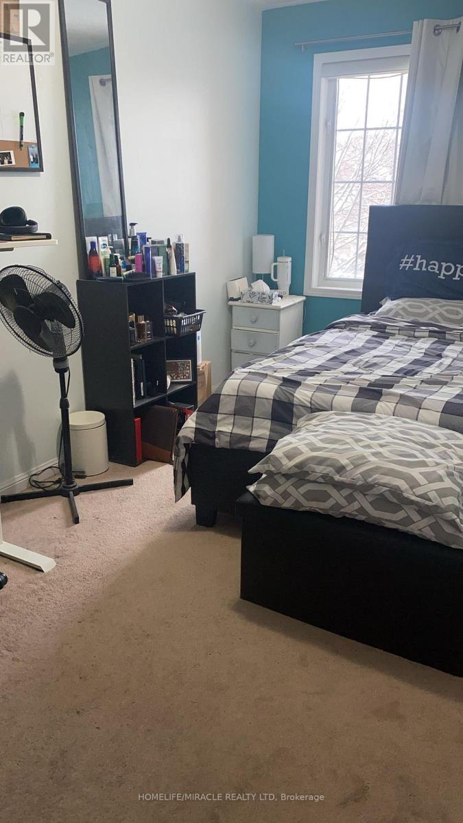 1375 Weir Chase, Mississauga, Ontario  L5V 2X1 - Photo 33 - W12825322