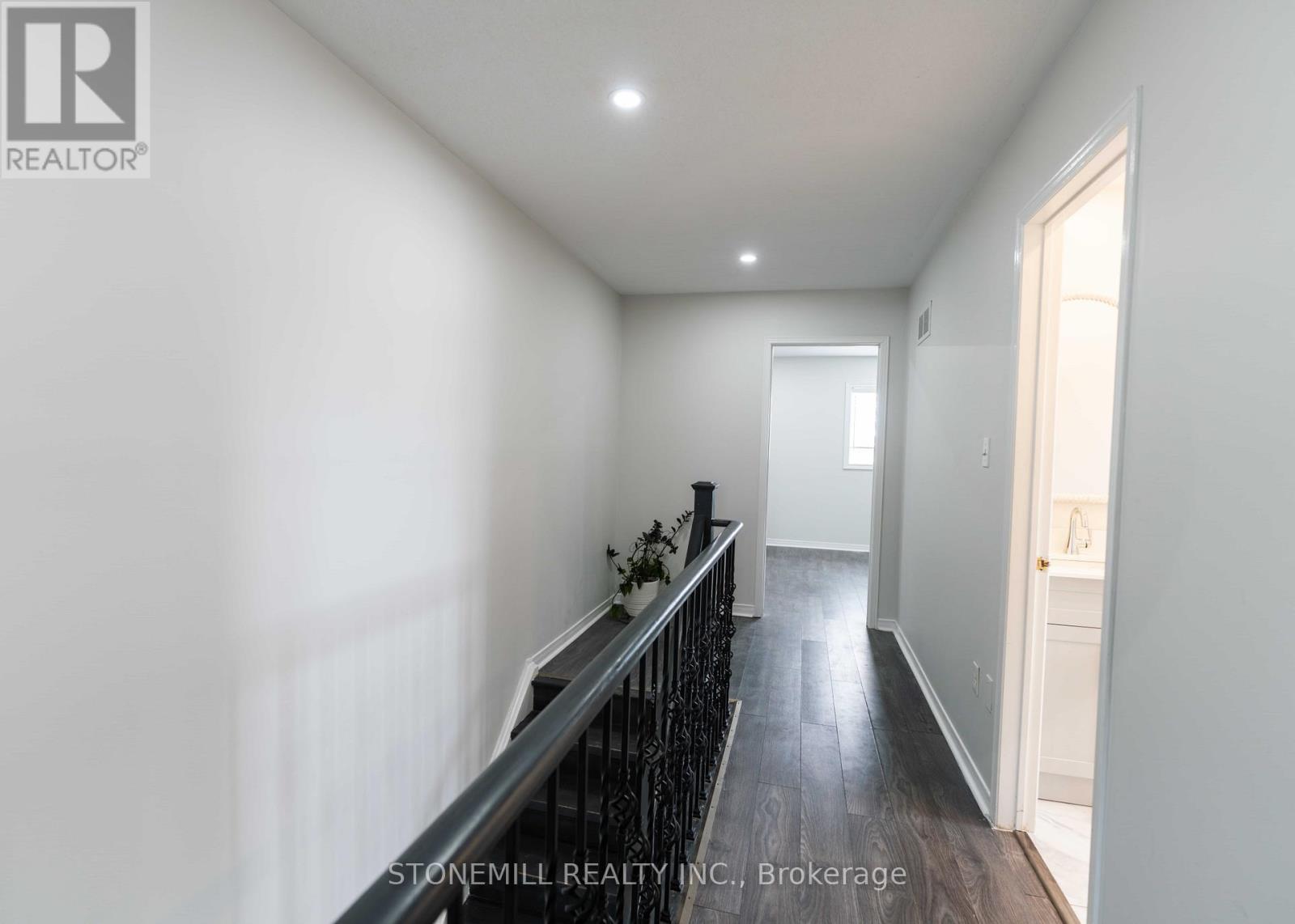 6798 Bansbridge Crescent, Mississauga, Ontario  L5N 6T3 - Photo 25 - W12825332