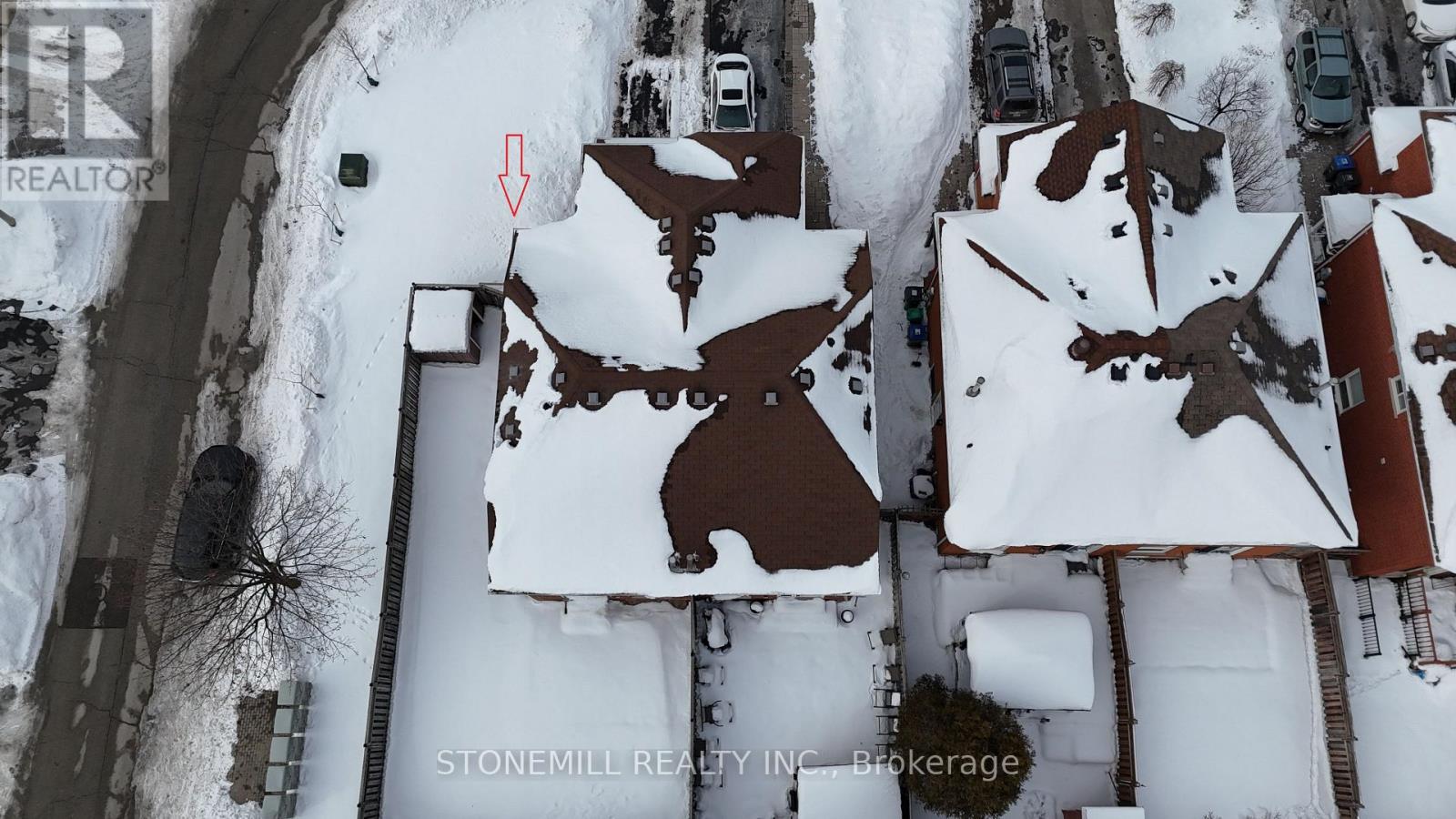 6798 Bansbridge Crescent, Mississauga, Ontario  L5N 6T3 - Photo 5 - W12825332