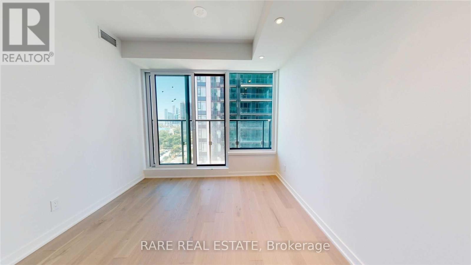 2956 - 1926 Lake Shore Boulevard W, Toronto, Ontario  M6S 0B1 - Photo 12 - W12825356