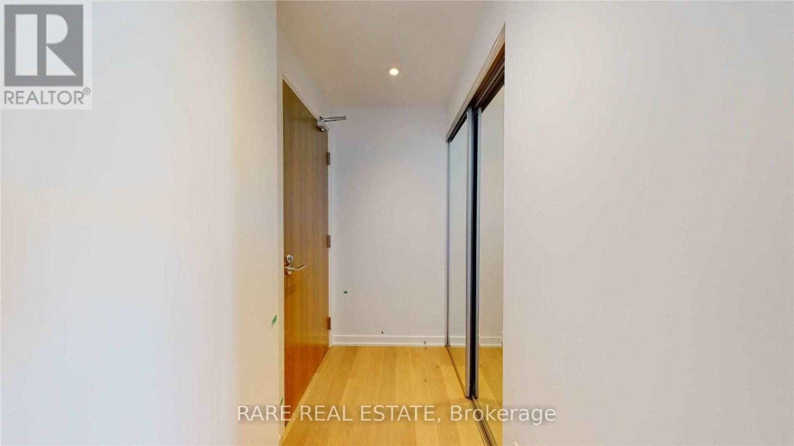 2956 - 1926 Lake Shore Boulevard W, Toronto, Ontario  M6S 0B1 - Photo 5 - W12825356