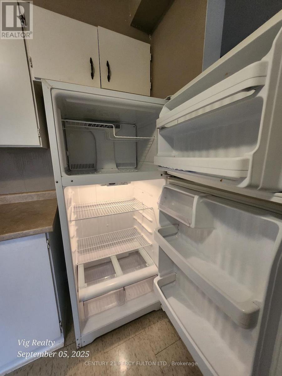 276 - 100 Brownleigh Avenue, Welland, Ontario  L3B 5V8 - Photo 14 - X12825320