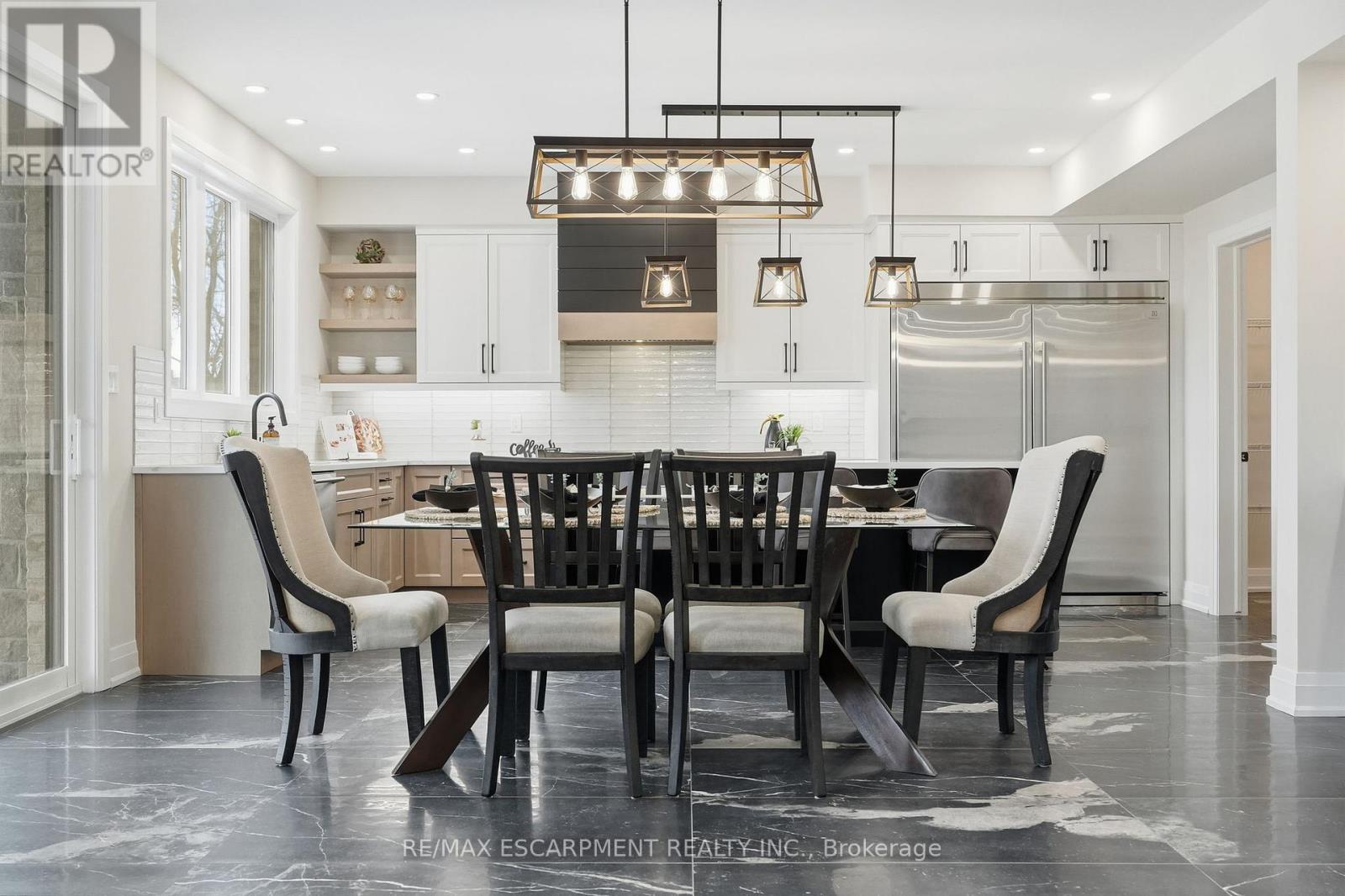 7 Bartlett Avenue, Grimsby, Ontario  L3M 5N7 - Photo 17 - X12825352