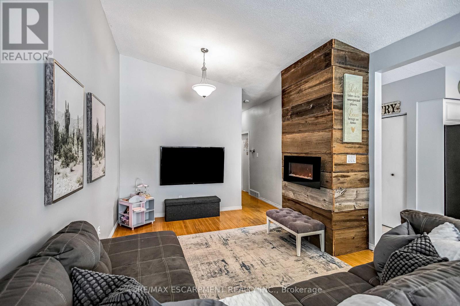 5 Carrington Court, Hamilton, Ontario  L9A 4N5 - Photo 14 - X12825378