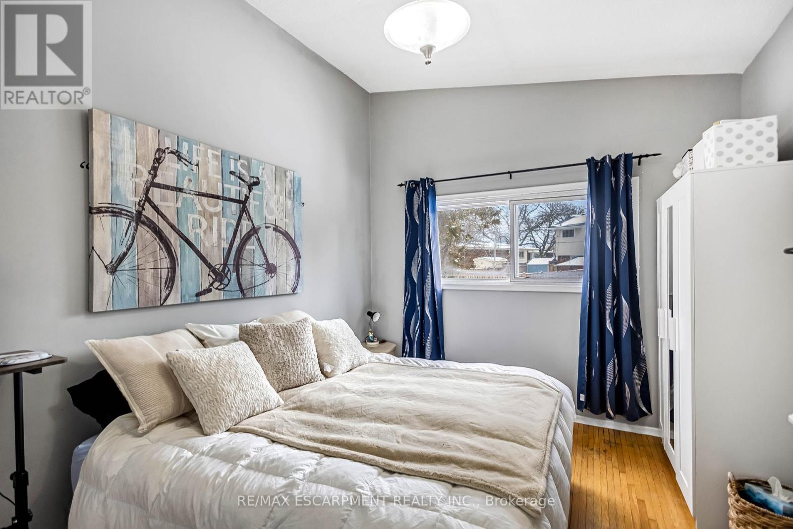 5 Carrington Court, Hamilton, Ontario  L9A 4N5 - Photo 18 - X12825378