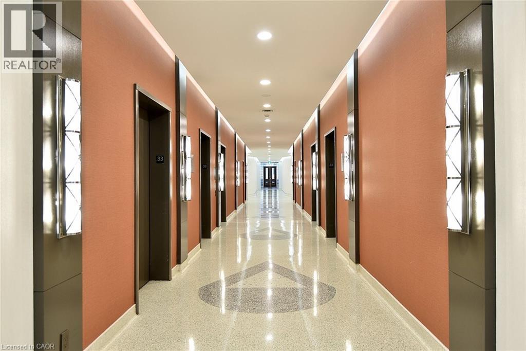 25 The Esplanade Unit# 519, Toronto, Ontario  M5E 1W5 - Photo 3 - 40807824