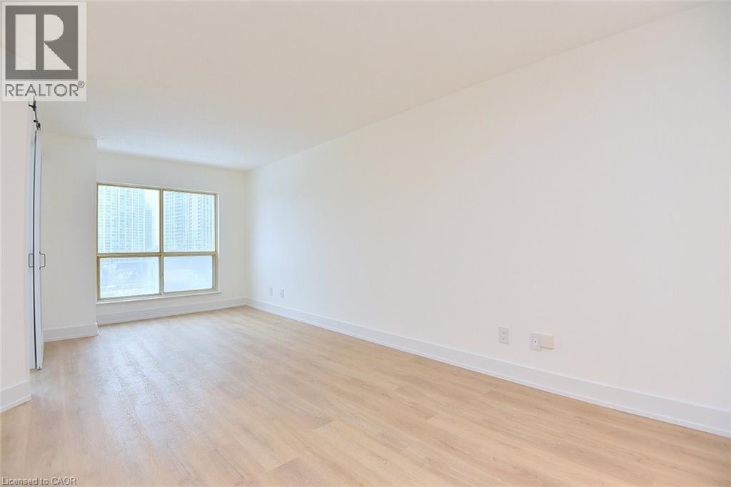 25 The Esplanade Unit# 519, Toronto, Ontario  M5E 1W5 - Photo 6 - 40807824