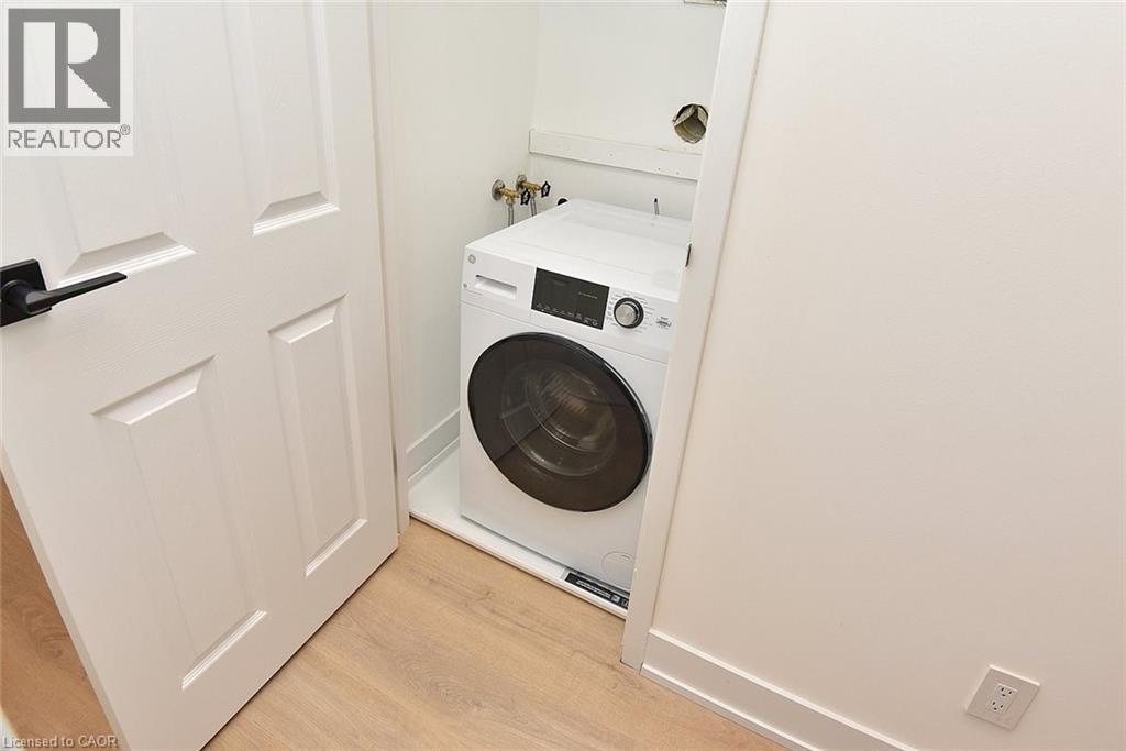 25 The Esplanade Unit# 519, Toronto, Ontario  M5E 1W5 - Photo 8 - 40807824