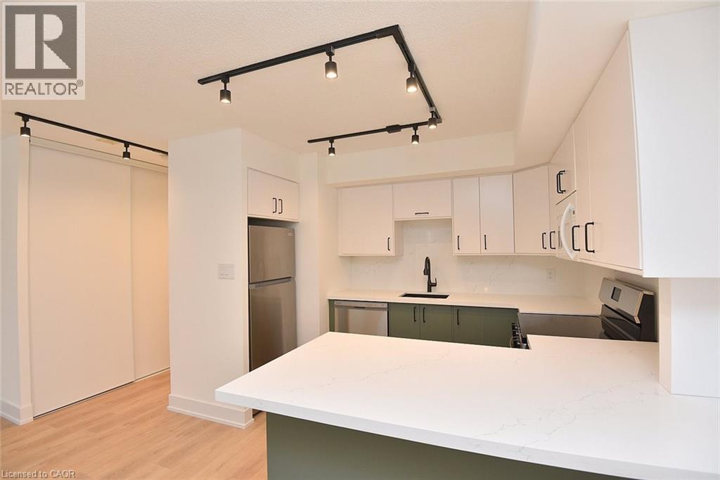 25 The Esplanade Unit# 519, Toronto, Ontario  M5E 1W5 - Photo 16 - 40807824