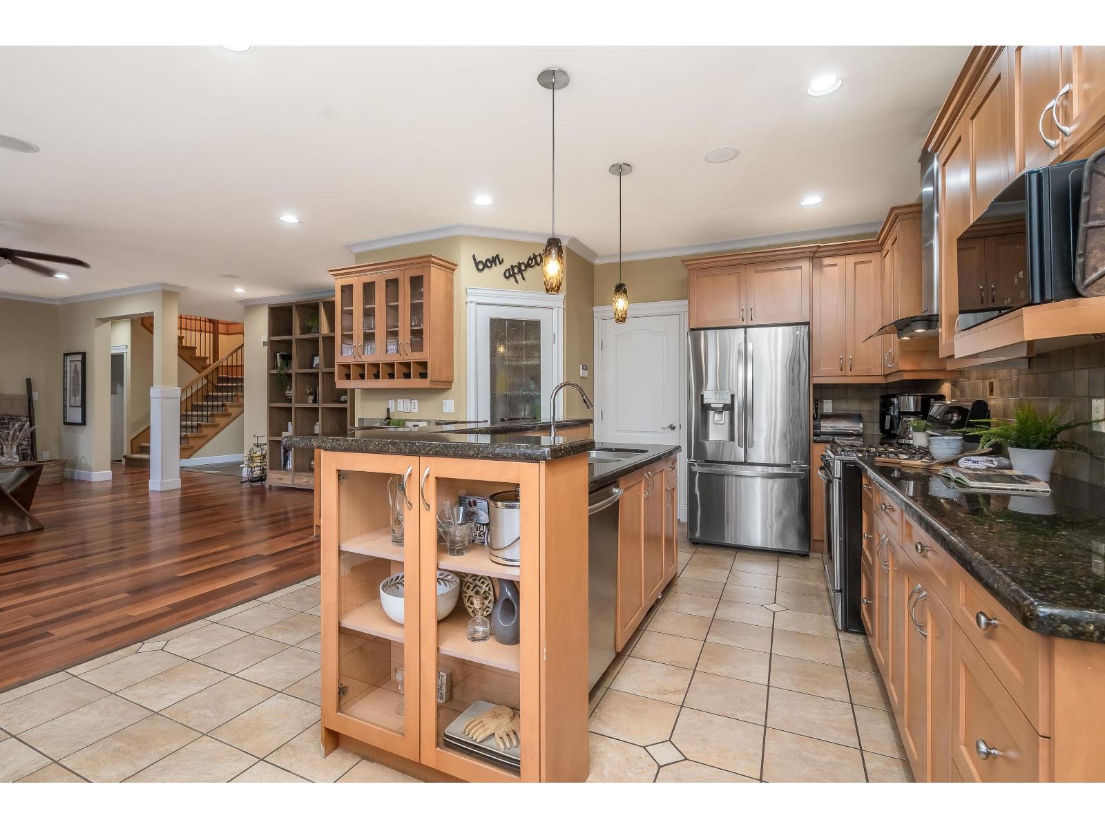 9422 216a Street, Langley, British Columbia  V1M 4E2 - Photo 13 - R3093871