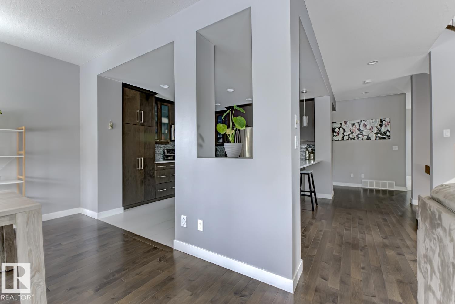 1251 Secord Landing Ld Nw, Edmonton, Alberta  T5T 4N4 - Photo 9 - E4475057