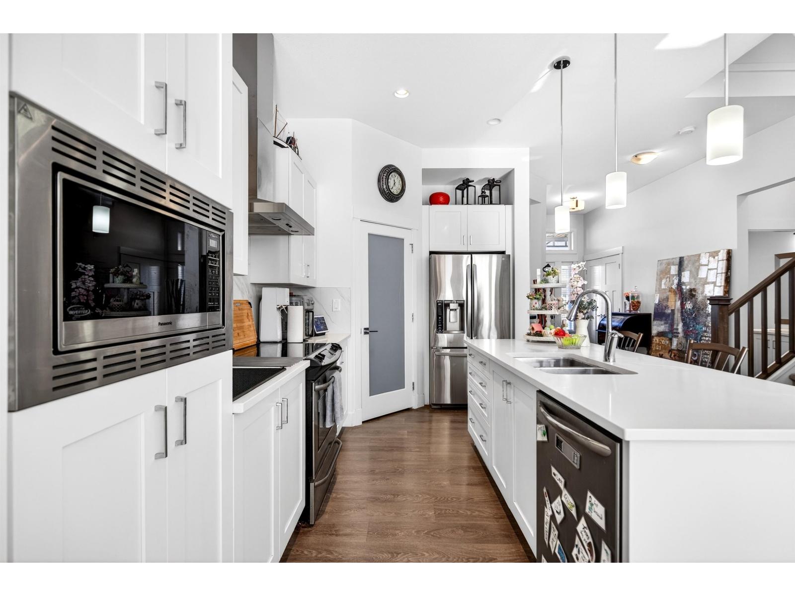 20354 82a Avenue, Langley, British Columbia  V2Y 0S3 - Photo 6 - R3093253