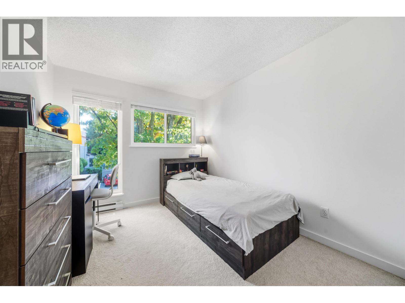 4742 Laurelwood Place, Burnaby, British Columbia  V5G 4B2 - Photo 18 - R3085612