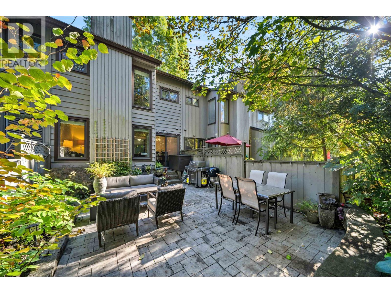 4742 LAURELWOOD PLACE, Burnaby, British Columbia
