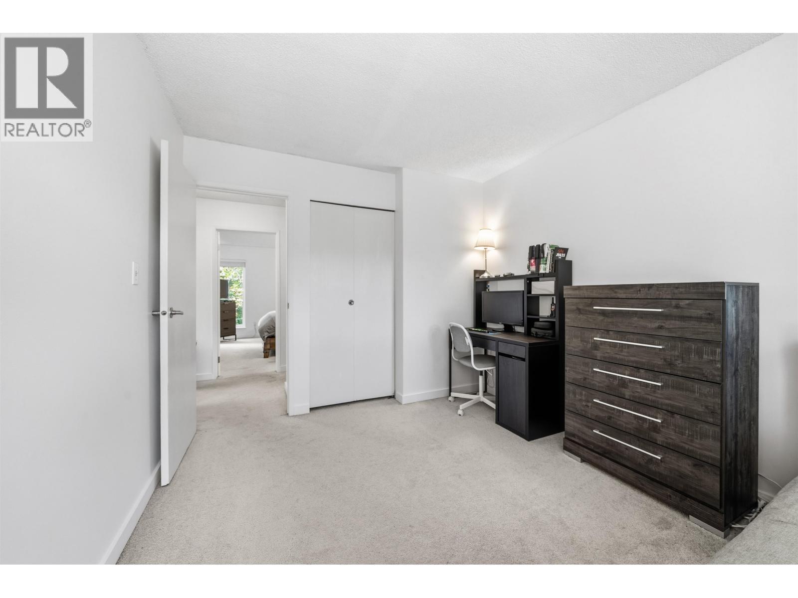 4742 Laurelwood Place, Burnaby, British Columbia  V5G 4B2 - Photo 16 - R3085612