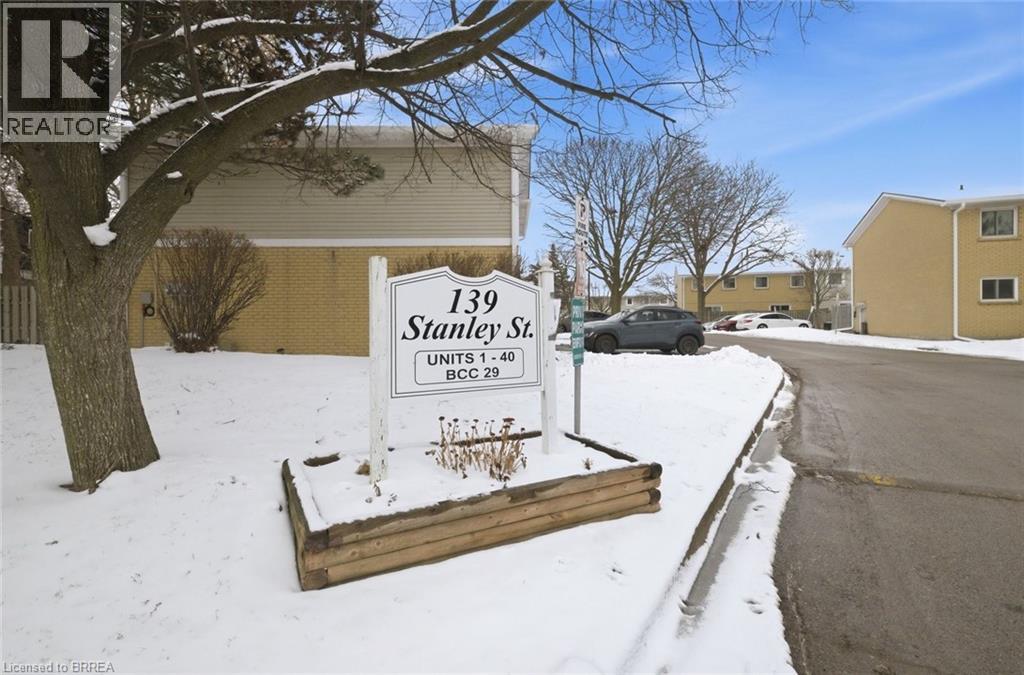 139 Stanley Street Unit# 3, Brantford, Ontario  N3S 7T3 - Photo 2 - 40807891