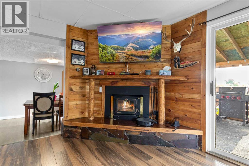 24 Main Street, Ardley, Alberta  T0M 0V0 - Photo 14 - A2234335