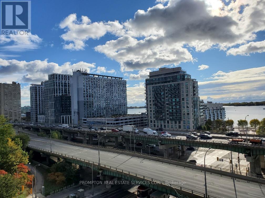 811 - 11 Brunel Court, Toronto, Ontario  M5V 3Y3 - Photo 10 - C12825382