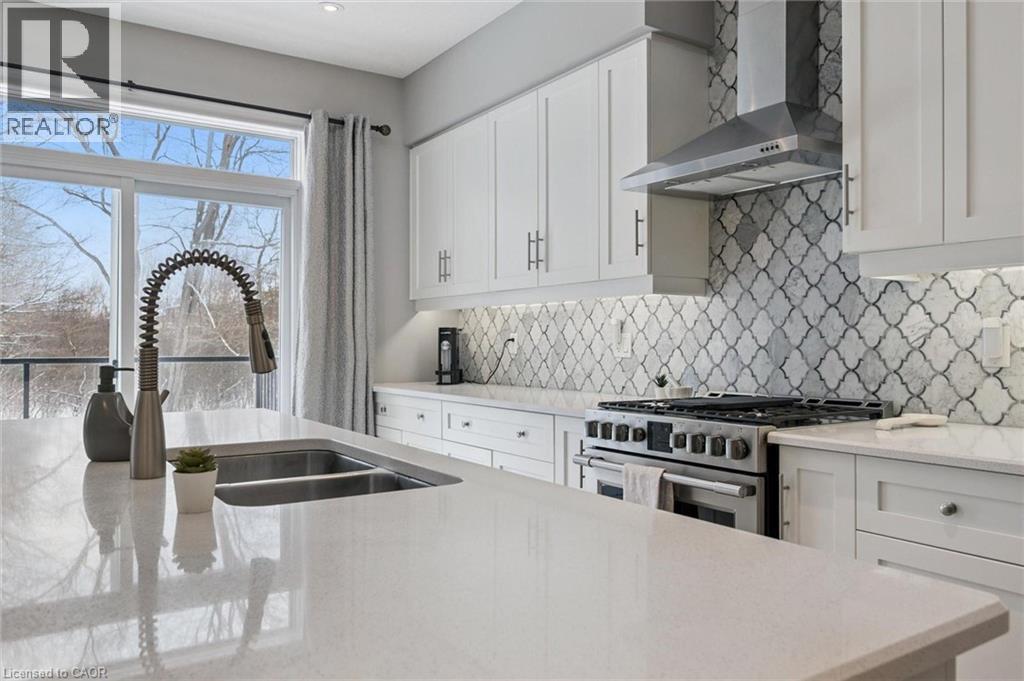 111 Ambrous Crescent, Guelph, Ontario  N1G 0E4 - Photo 5 - 40806800