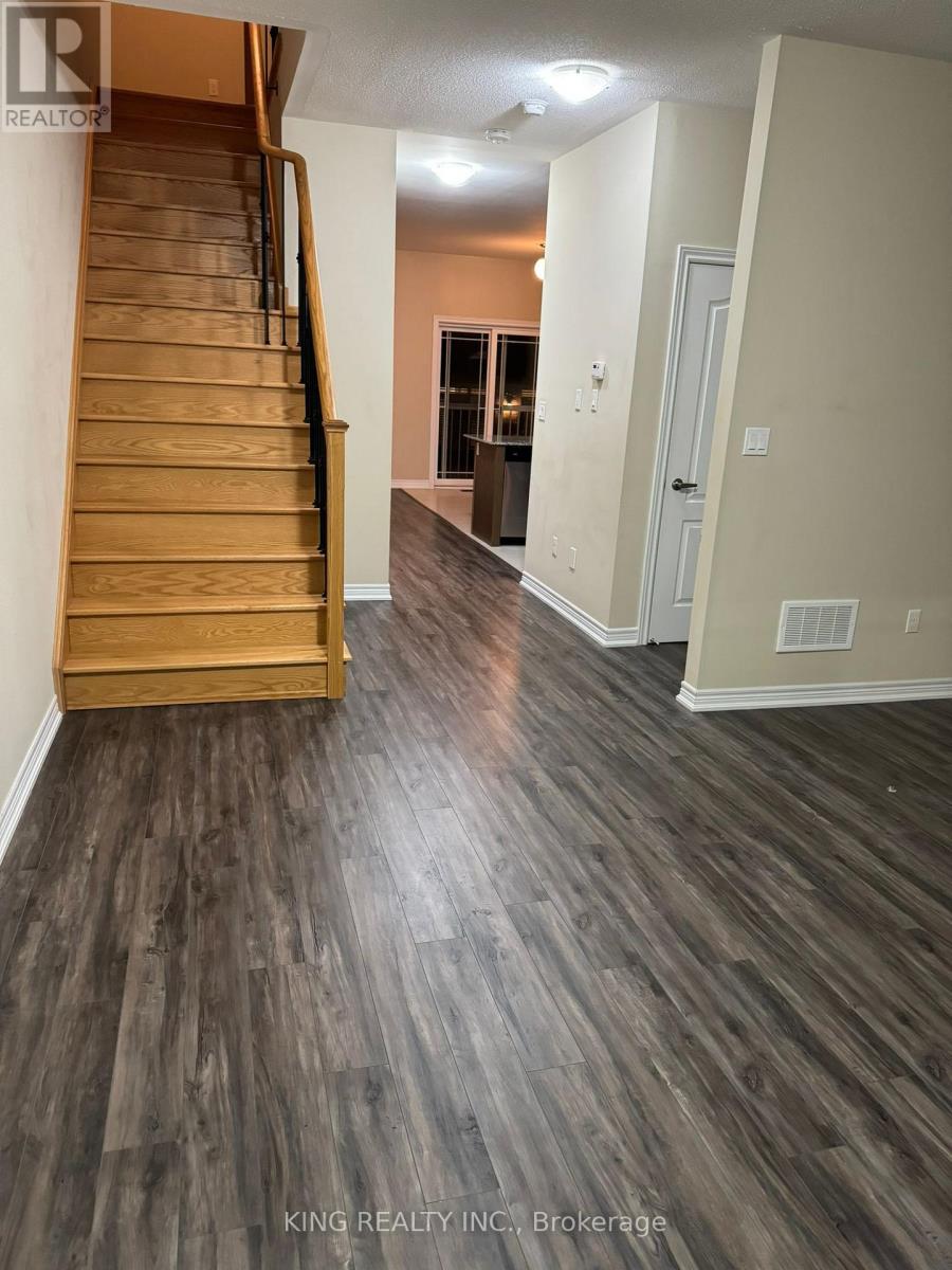 8 Waterstone Way, Whitby (Williamsburg), Ontario  L1N 0M3 - Photo 6 - E12825384