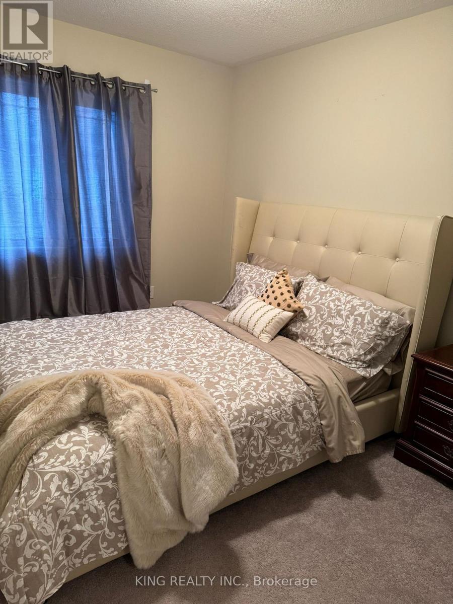 8 Waterstone Way, Whitby (Williamsburg), Ontario  L1N 0M3 - Photo 9 - E12825384