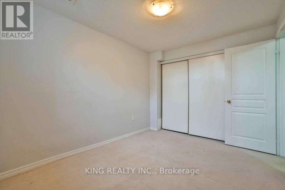 Basement Unit - 44 Kimble Avenue, Clarington, Ontario  L1C 0J7 - Photo 10 - E12825386