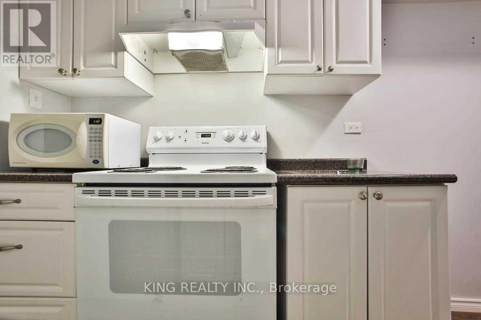 Basement Unit - 44 Kimble Avenue, Clarington, Ontario  L1C 0J7 - Photo 15 - E12825386