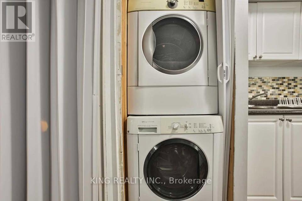 Basement Unit - 44 Kimble Avenue, Clarington, Ontario  L1C 0J7 - Photo 17 - E12825386