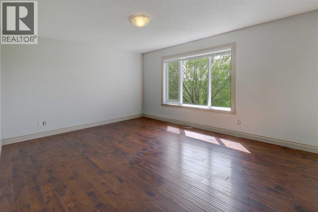 112 Cougarstone Manor Sw, Calgary, Alberta  T3H 5N4 - Photo 15 - A2261850