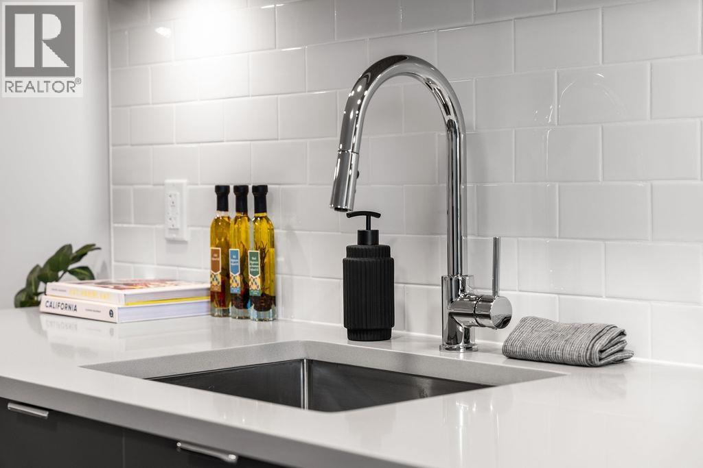 307 2419 Grant Street, Vancouver, British Columbia  V5K 3G5 - Photo 7 - R3093522