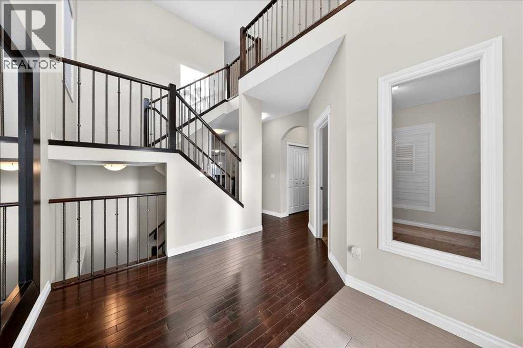 194 Sherwood Mount Nw, Calgary, Alberta  T3R 0G5 - Photo 4 - A2285445