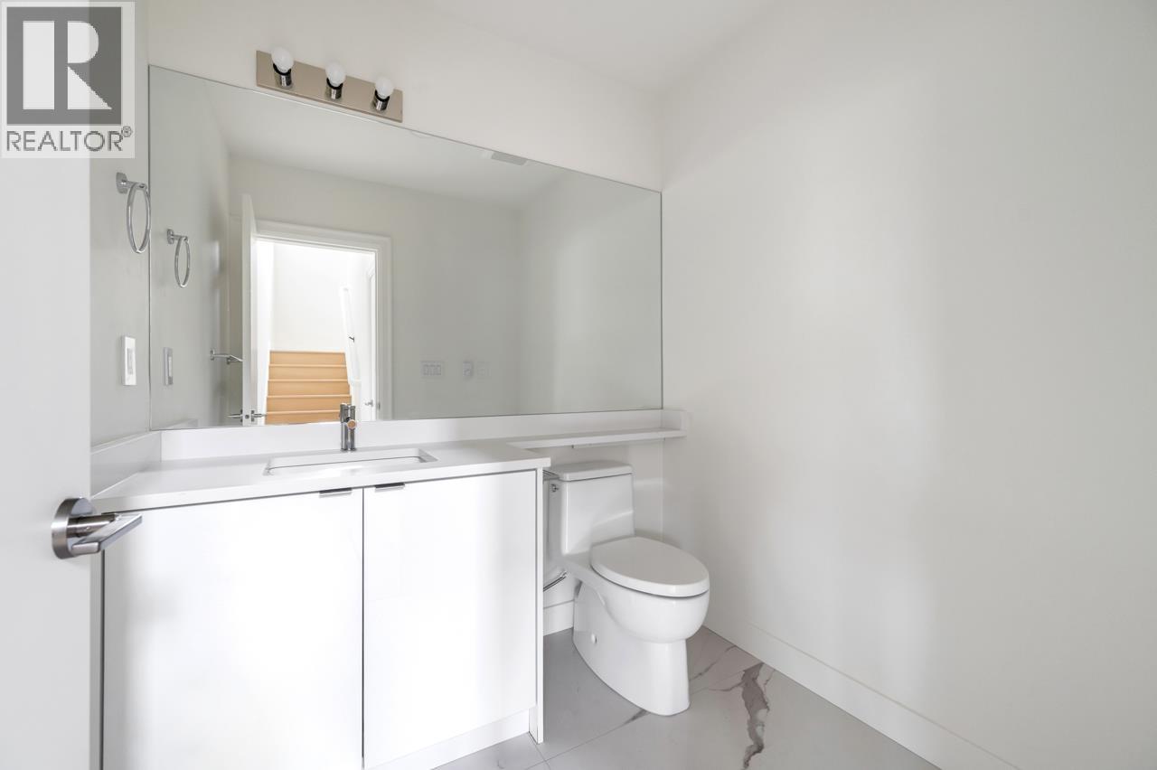 Listing Picture 27 of 39 : 6173 AUBREY STREET, Burnaby / 本拿比 - 魯藝地產 Yvonne Lu Group - MLS Medallion Club Member