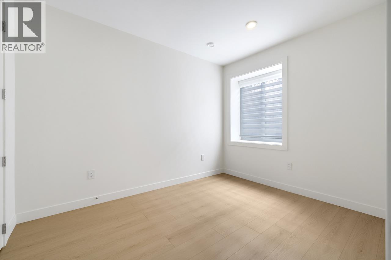 Listing Picture 36 of 39 : 6173 AUBREY STREET, Burnaby / 本拿比 - 魯藝地產 Yvonne Lu Group - MLS Medallion Club Member