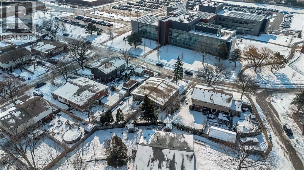 5 Carrington Court, Hamilton, Ontario  L9A 4N5 - Photo 40 - 40808001