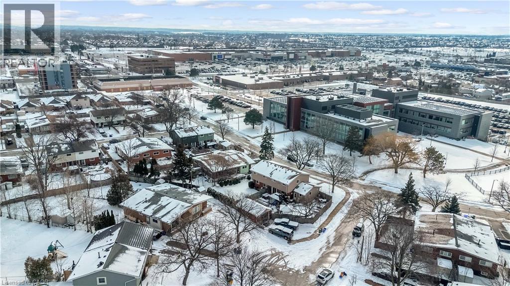 5 Carrington Court, Hamilton, Ontario  L9A 4N5 - Photo 37 - 40808001