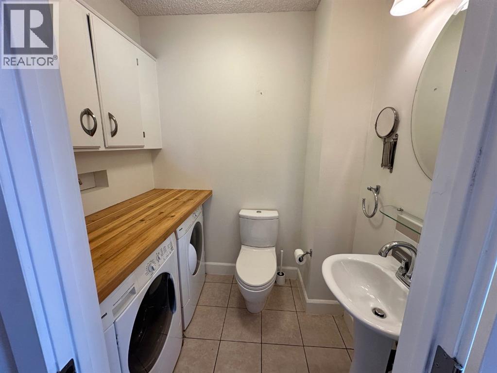 2135 Spiller Road Se, Calgary, Alberta  T2G 4G7 - Photo 12 - A2276480