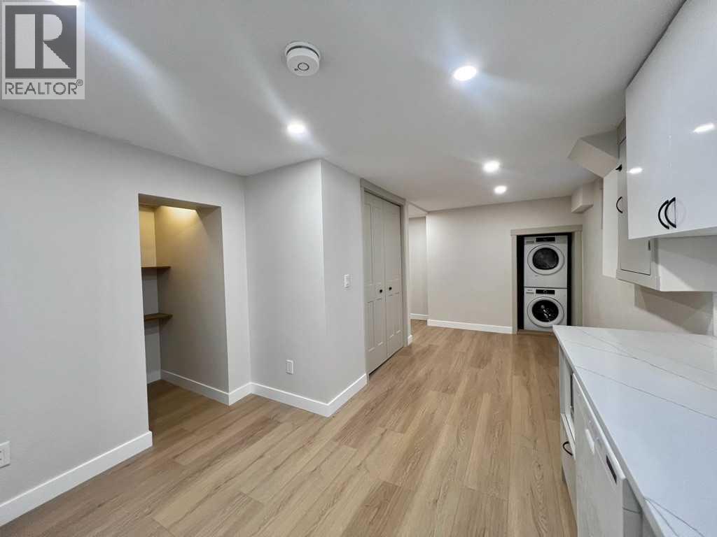 146 Springwood Drive Sw, Calgary, Alberta  T2W 0K5 - Photo 21 - A2281936