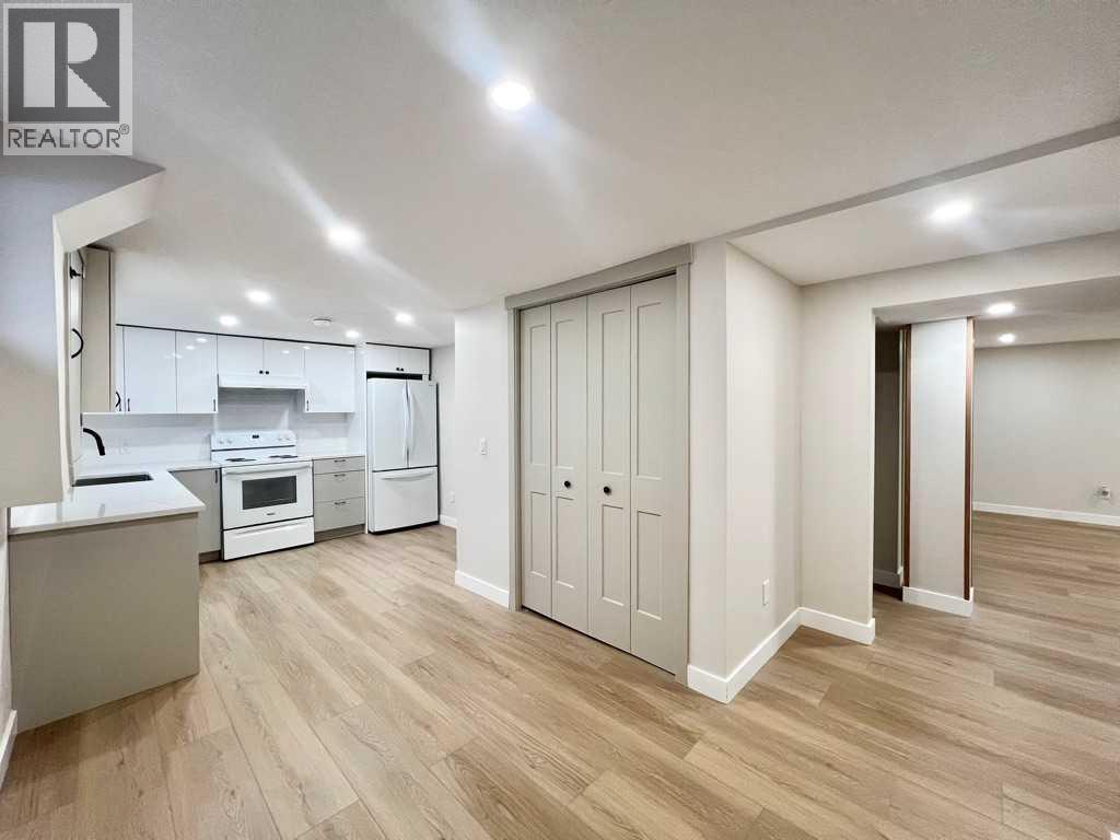 146 Springwood Drive Sw, Calgary, Alberta  T2W 0K5 - Photo 22 - A2281936