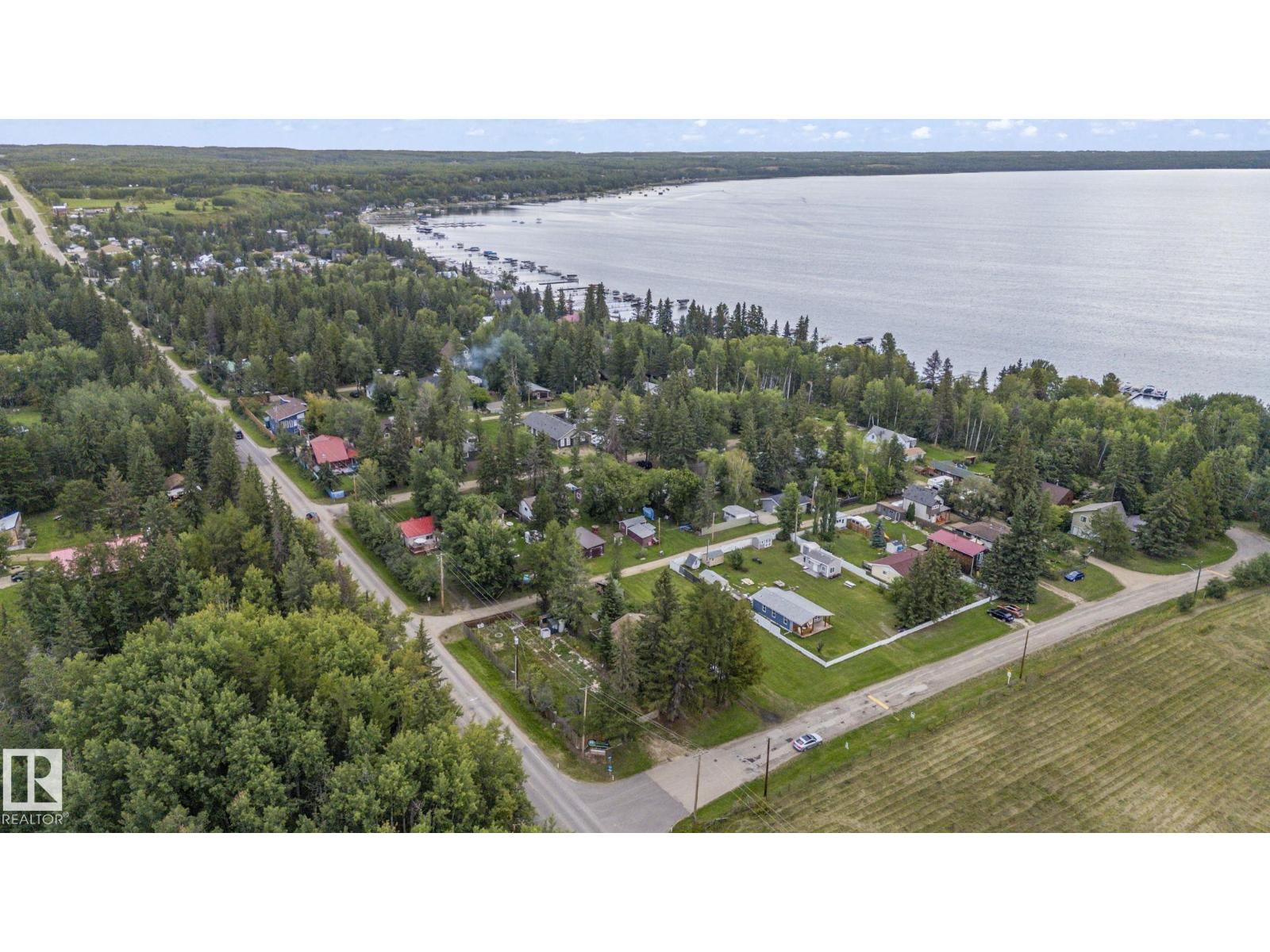 156 10 St, Rural Parkland County, Alberta  T0E 2B0 - Photo 6 - E4475068