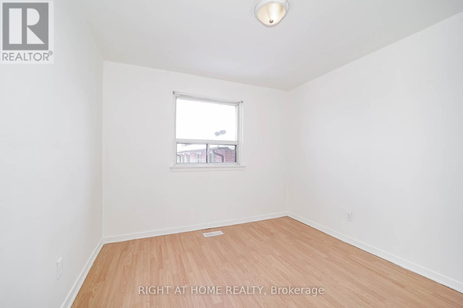 4 Pender Crescent, Toronto, Ontario  M1T 2M7 - Photo 19 - E12825406