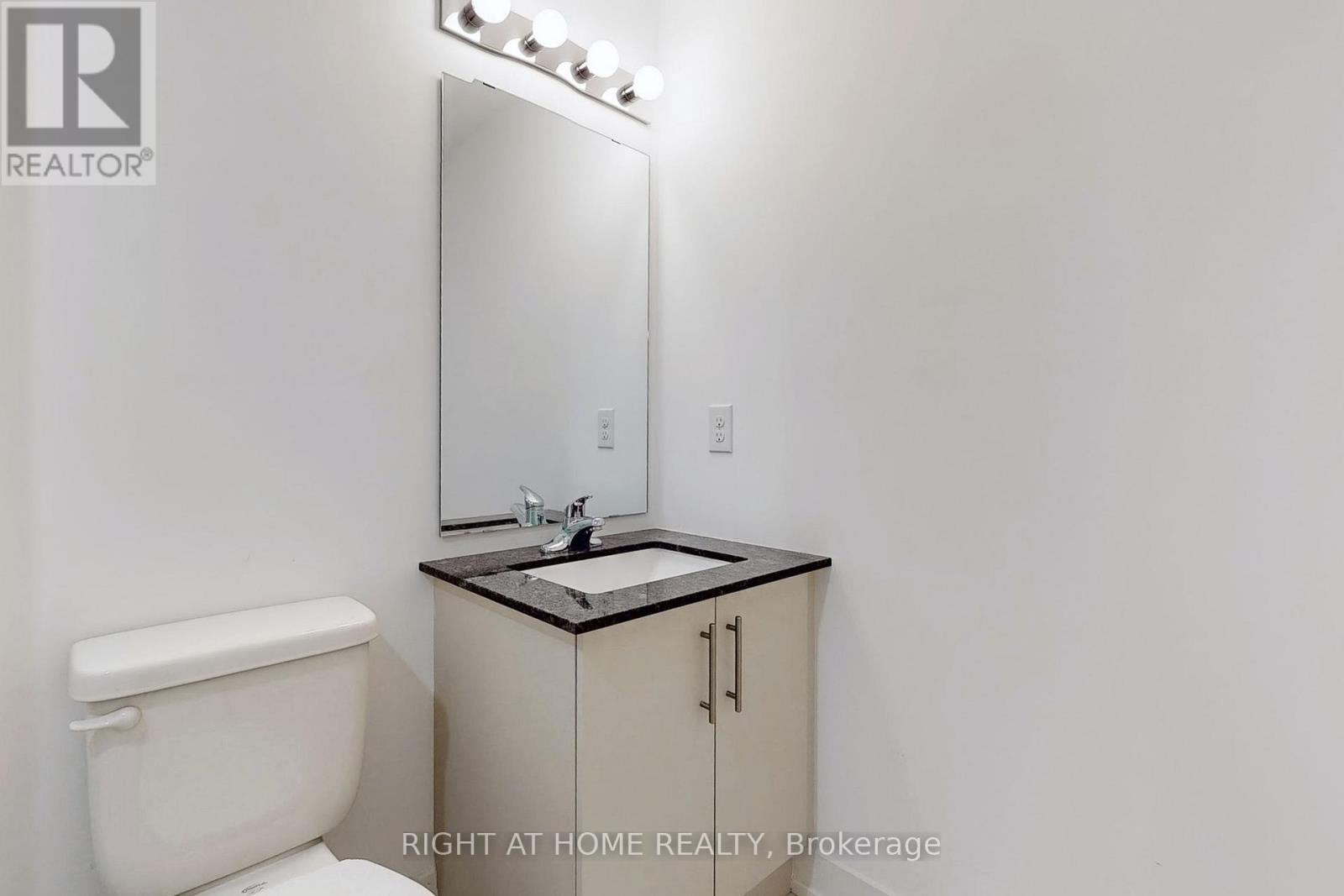 #208 - 4 Spice Way, Barrie, Ontario  L9J 0M2 - Photo 13 - S12825398