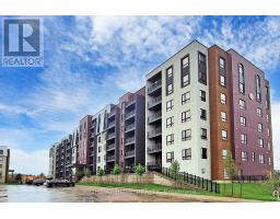 #208 - 4 SPICE WAY, Barrie, Ontario