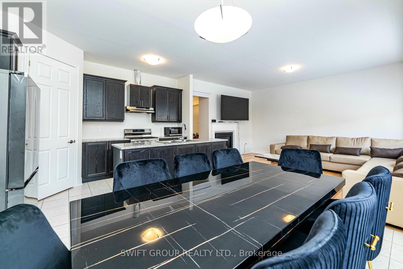 27 Keyworth Crescent, Brampton, Ontario  L6R 4E8 - Photo 18 - W12825418