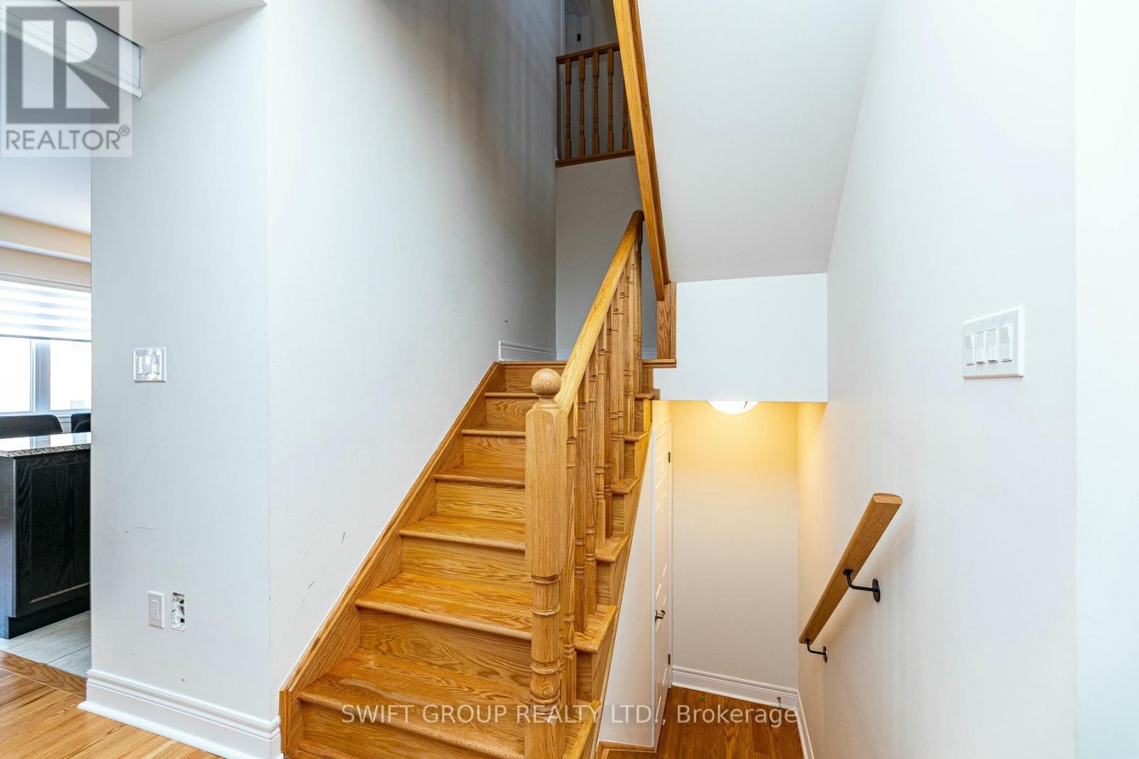 27 Keyworth Crescent, Brampton, Ontario  L6R 4E8 - Photo 20 - W12825418