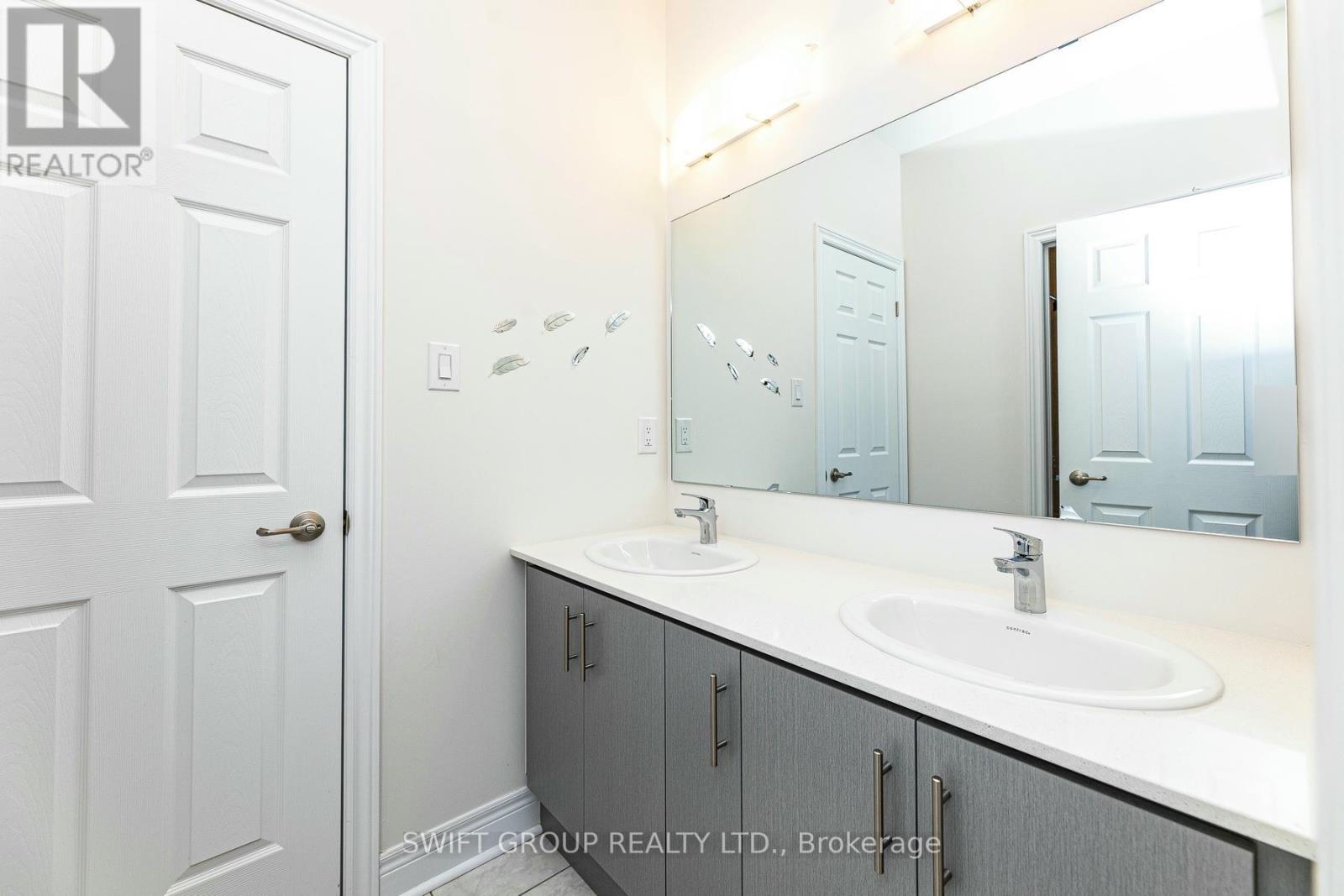 27 Keyworth Crescent, Brampton, Ontario  L6R 4E8 - Photo 35 - W12825418